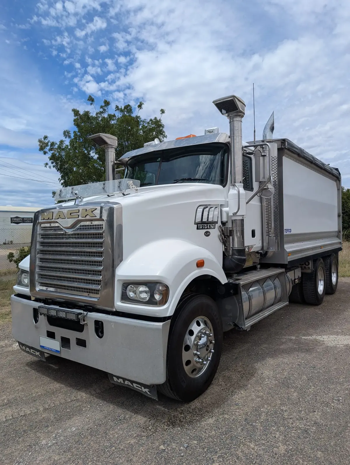 White tipper truck with a clean, unbranded finish
